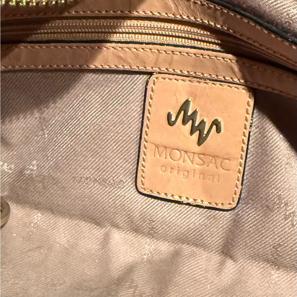 Monsac Tan Shoulder Bag High-Quality Leather Timeless Design - Picture 3 of 4